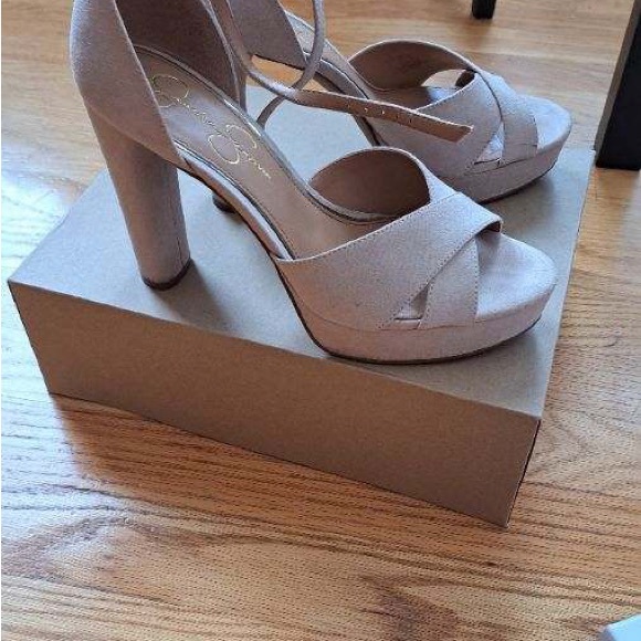 ❣️Jessica Simpson❣️ - Picture 2 of 5